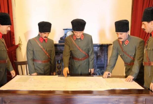 Cumhuriyet Bayramı'nda İzmir Atatürk Evi Müzesi'ni Gezelim!