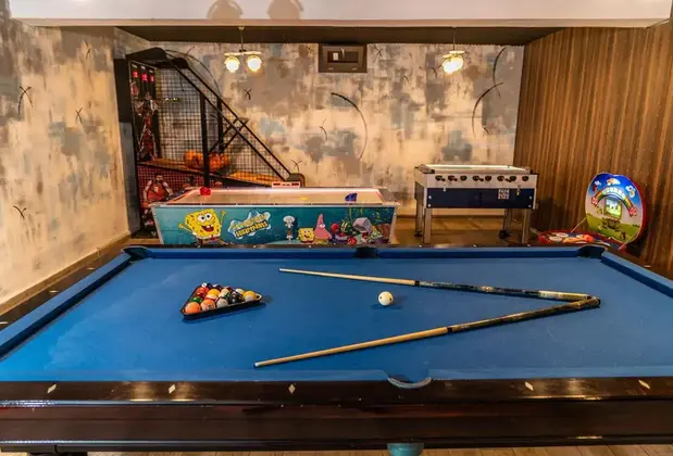 Alis Harikalar Diyarı - Görsel 19