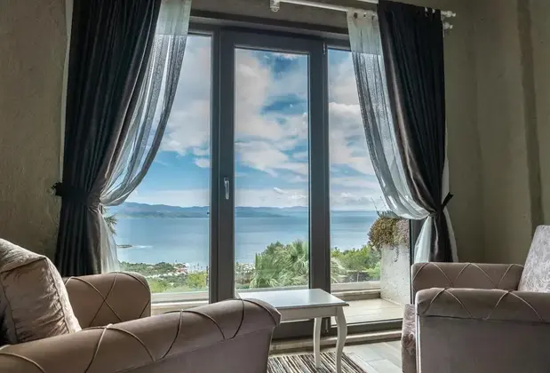 Alis Harikalar Diyarı - Görsel 6