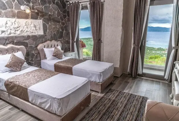 Alis Harikalar Diyarı - Görsel 5