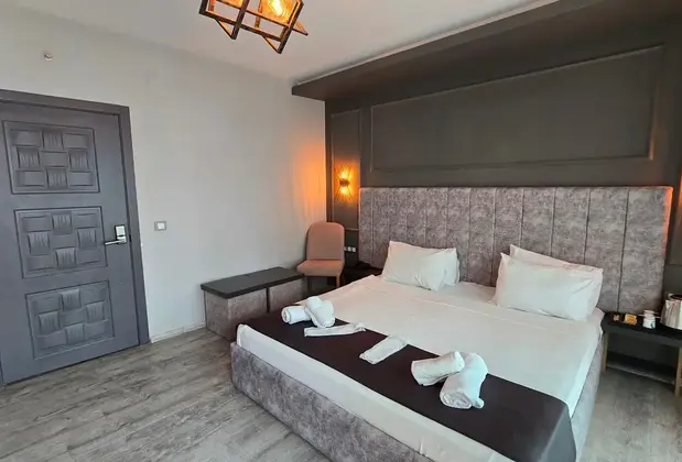 Nirvana Suit Hotel - Görsel 15