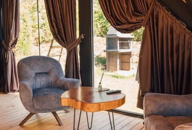 Happy Yellow Suit Kartepe - Görsel 6