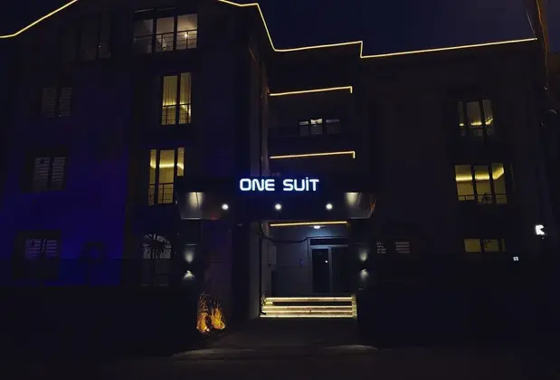 One Suit - Görsel 10