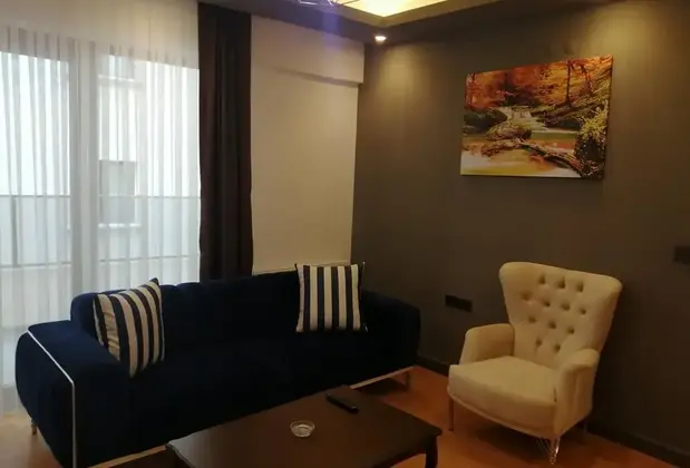 New House Suit - Görsel 14