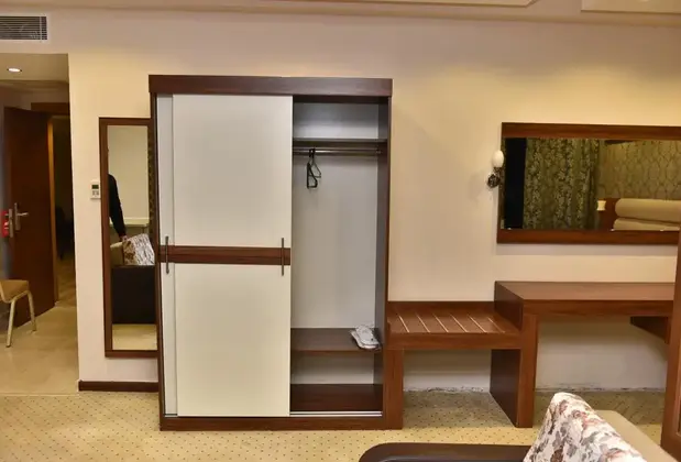 Hb Royal Hotel - Görsel 3