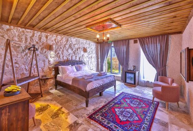 Royal Crown Stone House - Görsel 5