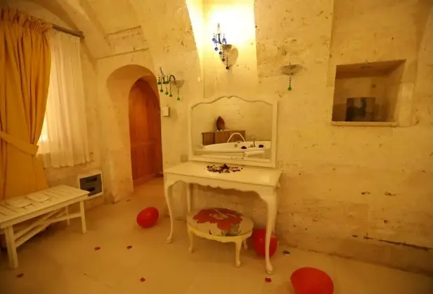 Anatelein Boutique Cave Hotel - Görsel 15