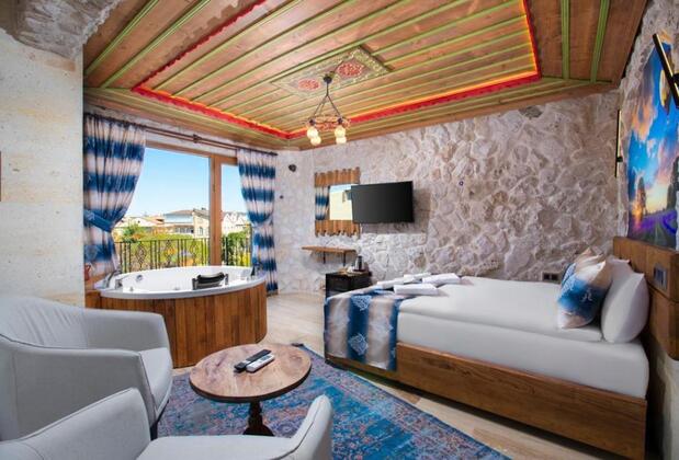 Fiesta Stone House - Görsel 7