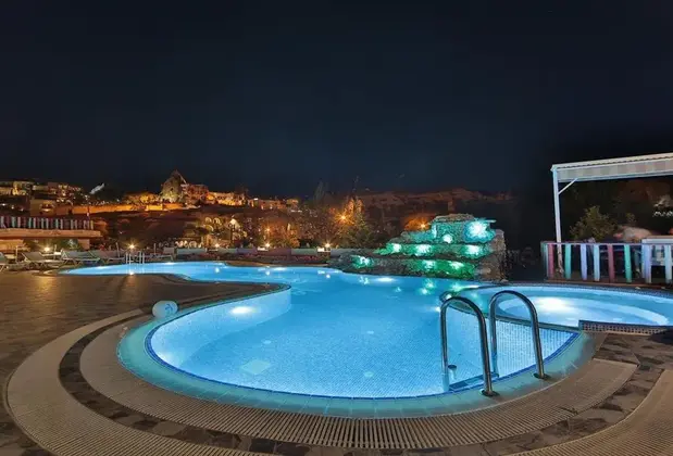 Holiday Cave Hotel - Görsel 30