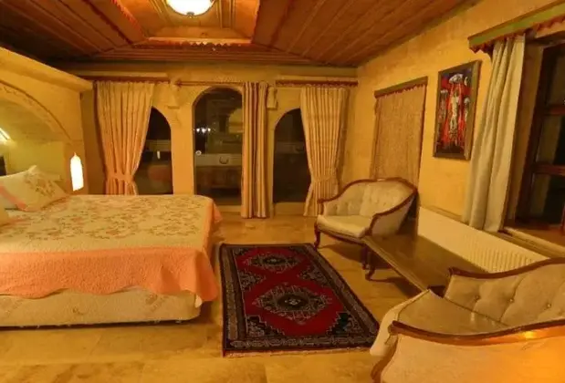 Holiday Cave Hotel - Görsel 18