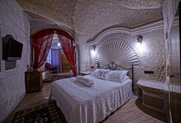 Holiday Cave Hotel - Görsel 10