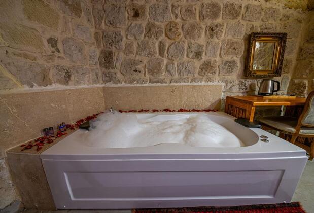 Kapalos Cave Suites - Görsel 15