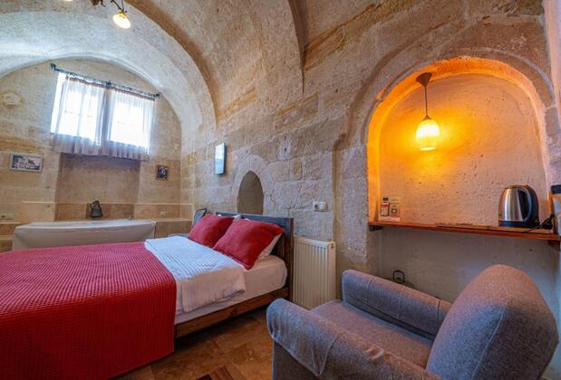 Kapalos Cave Suites - Görsel 5