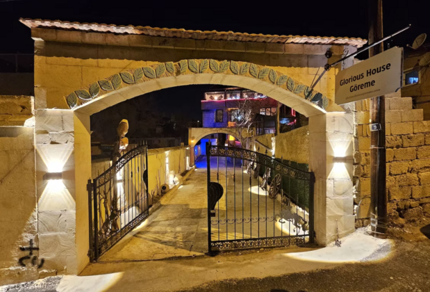 Glorious House - Görsel 3