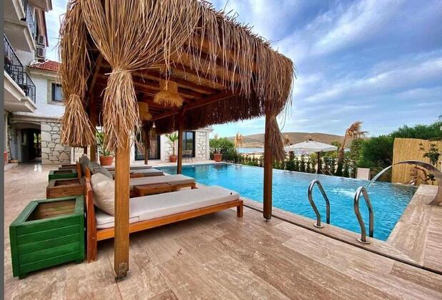 Lotus Port Alaçatı - Görsel 3