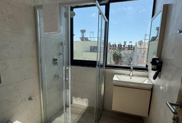 Mad Inn Lara - Görsel 17