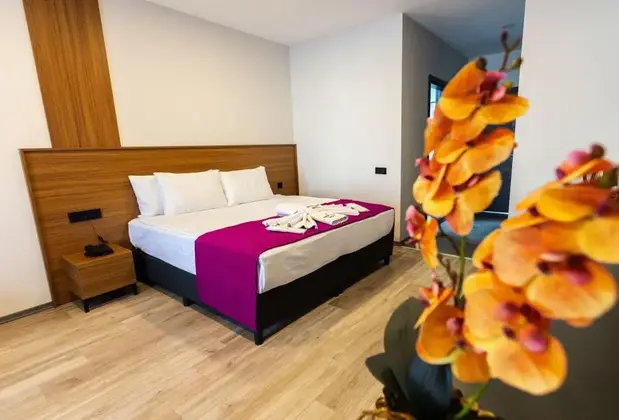 Restway Hotel Çiğli - Görsel 6