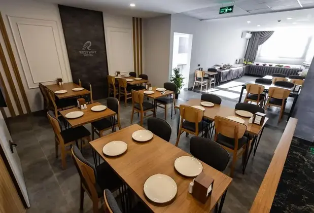 Restway Hotel Çiğli - Görsel 3