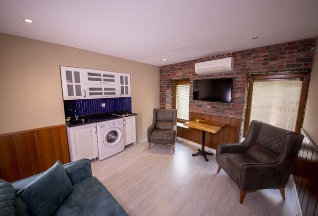 Royal Garden Suite And Hotel - Görsel 4