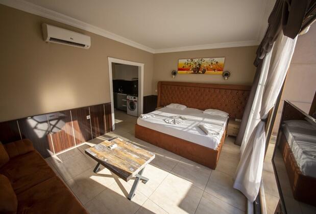 Royal Garden Suite And Hotel - Görsel 10