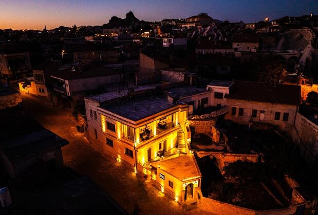 Library Cave House - Görsel 3