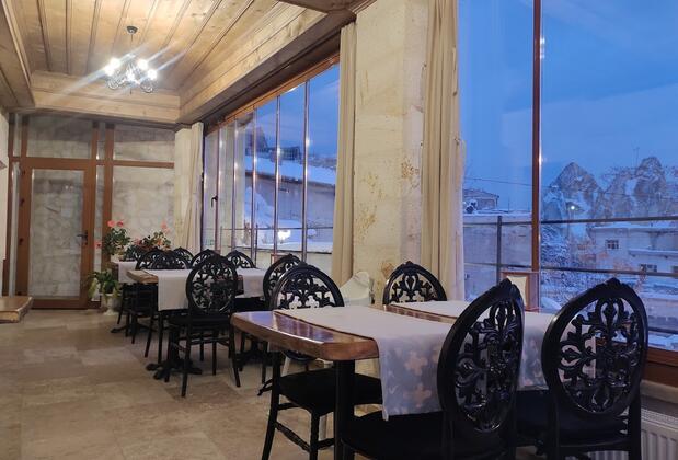 Library Cave House - Görsel 4