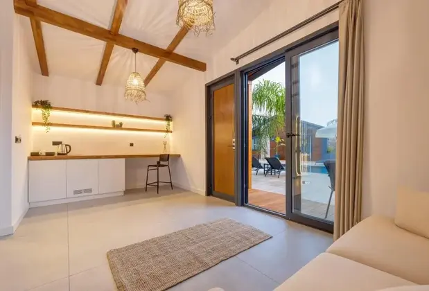 Rota Kilidonia Karaöz Suites & Villas - Görsel 5