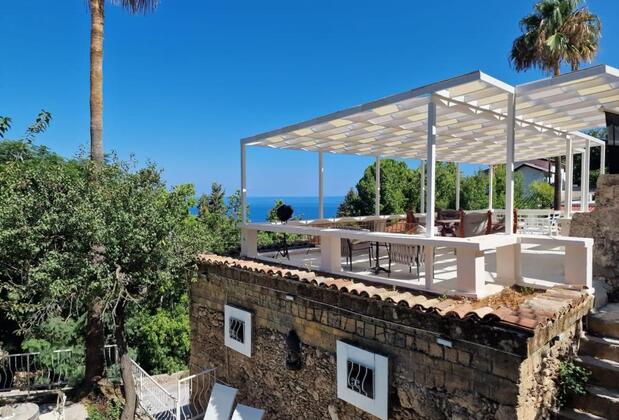 The Old Mill Hotel Lapta - Görsel 4