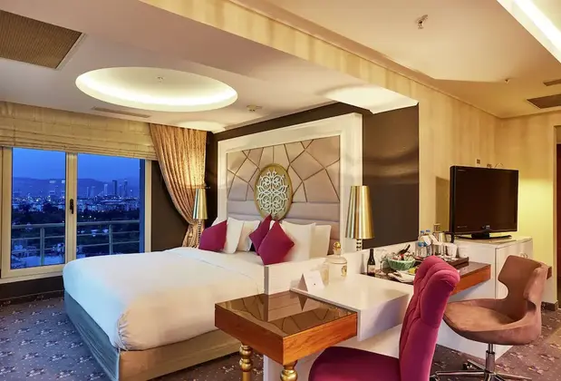 Double Tree By Hilton İzmir Alsancak - Görsel 16