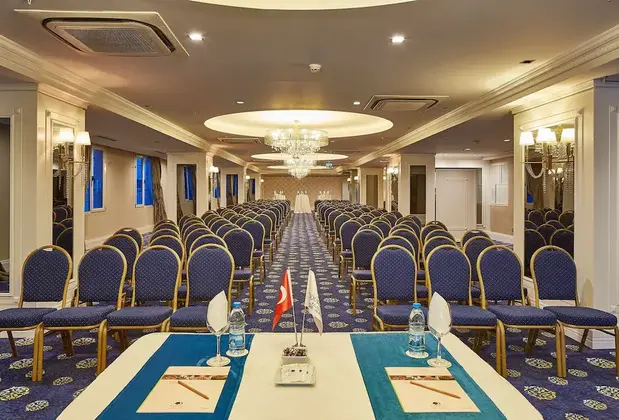 Double Tree By Hilton İzmir Alsancak - Görsel 9