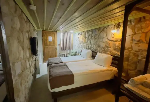 Almula Cave - Görsel 3