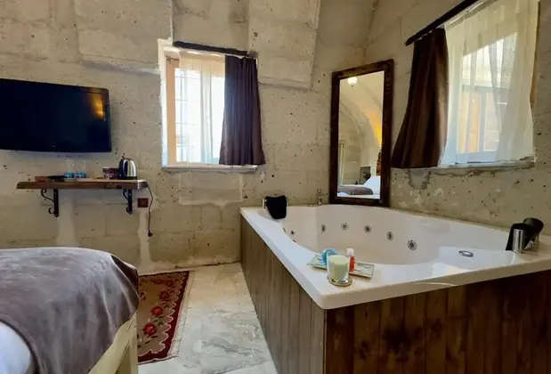 Almula Cave - Görsel 10