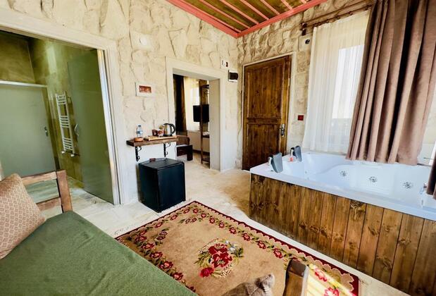 Almula Cave - Görsel 14