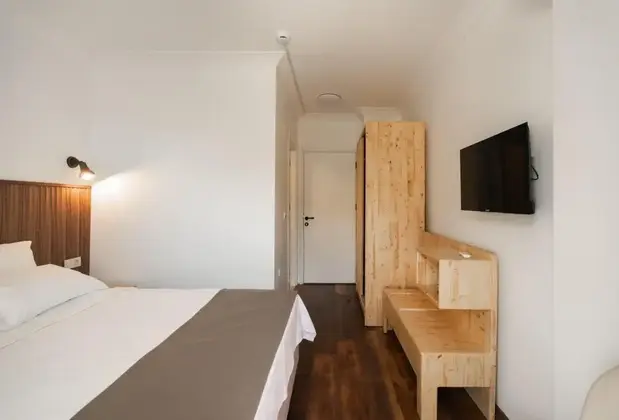 Rodones 1924 Urla - Görsel 4