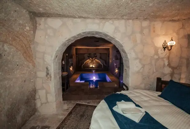 Vanessa Cave House - Görsel 8