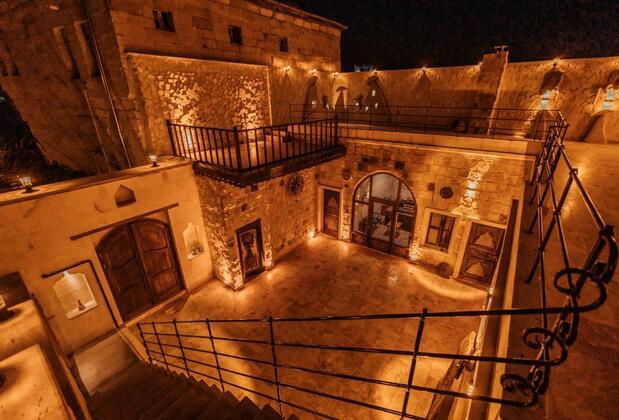 Vanessa Cave House - Görsel 4