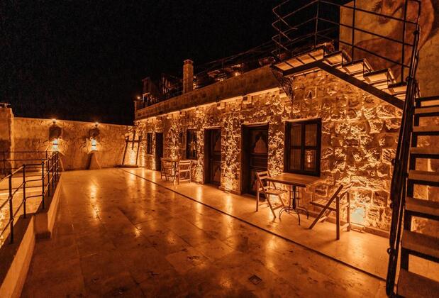 Vanessa Cave House - Görsel 3