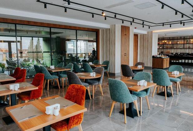 The Emporia Hotel - Görsel 12