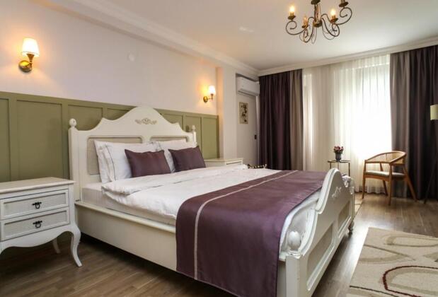 Gül Hanım Konağı Bornova Yakaköy - Görsel 9