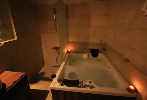 Georgios Cave Suites Cappadocia - Görsel 18