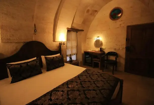 Georgios Cave Suites Cappadocia - Görsel 13