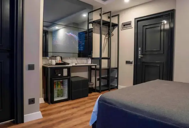 Lucky Monkey Midi Hotel - Görsel 6