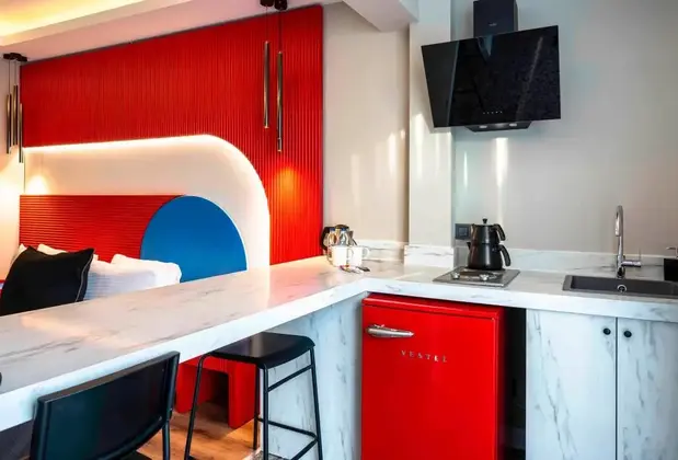 Lucky Monkey Midi Hotel - Görsel 3