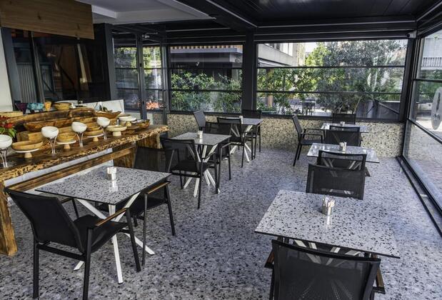 Lucky Monkey Midi Hotel - Görsel 13