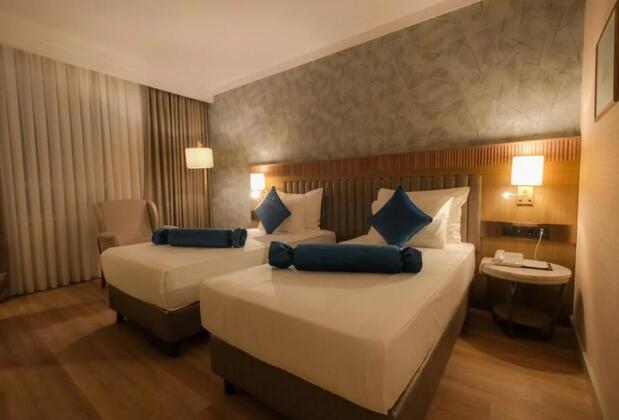 Ramada Encore By Wyndham Karatay - Görsel 6