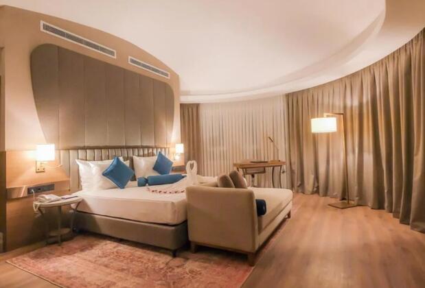 Ramada Encore By Wyndham Karatay - Görsel 8