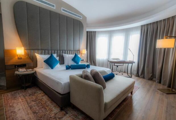 Ramada Encore By Wyndham Karatay - Görsel 11