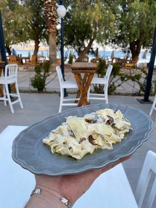 Megg's Otel Beach Restaurant - Görsel 11